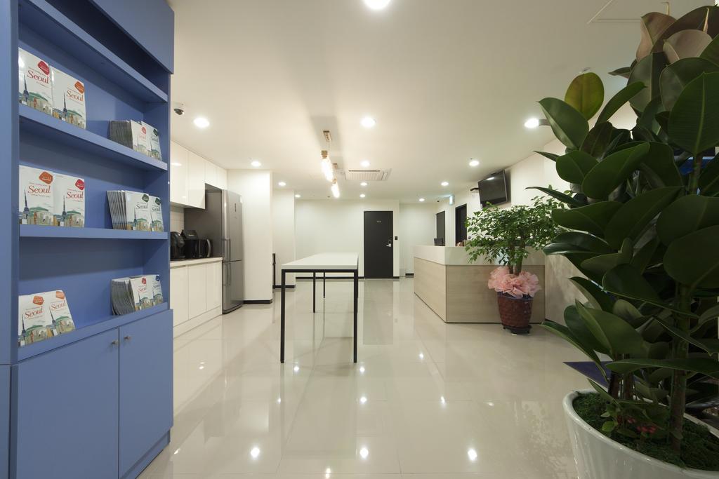 K-Guesthouse Myeongdong 2 Сеул Экстерьер фото