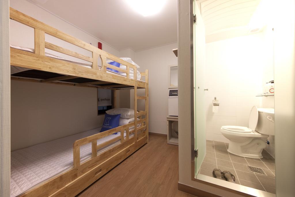 K-Guesthouse Myeongdong 2 Сеул Номер фото