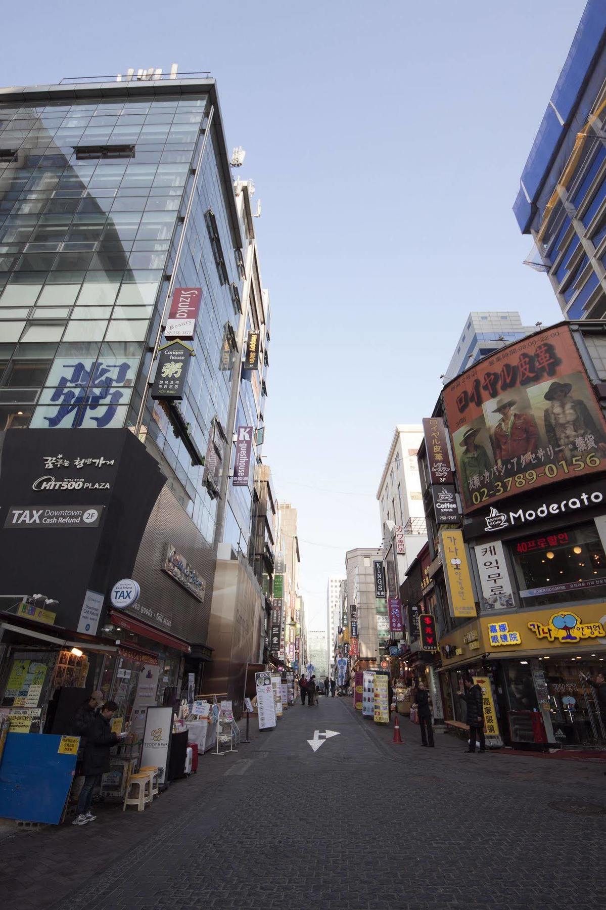 K-Guesthouse Myeongdong 2 Сеул Экстерьер фото
