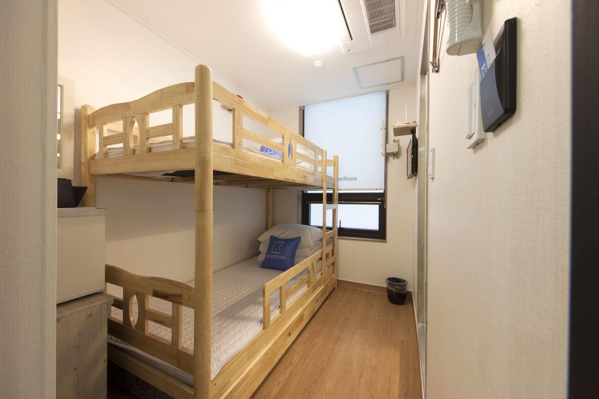 K-Guesthouse Myeongdong 2 Сеул Экстерьер фото