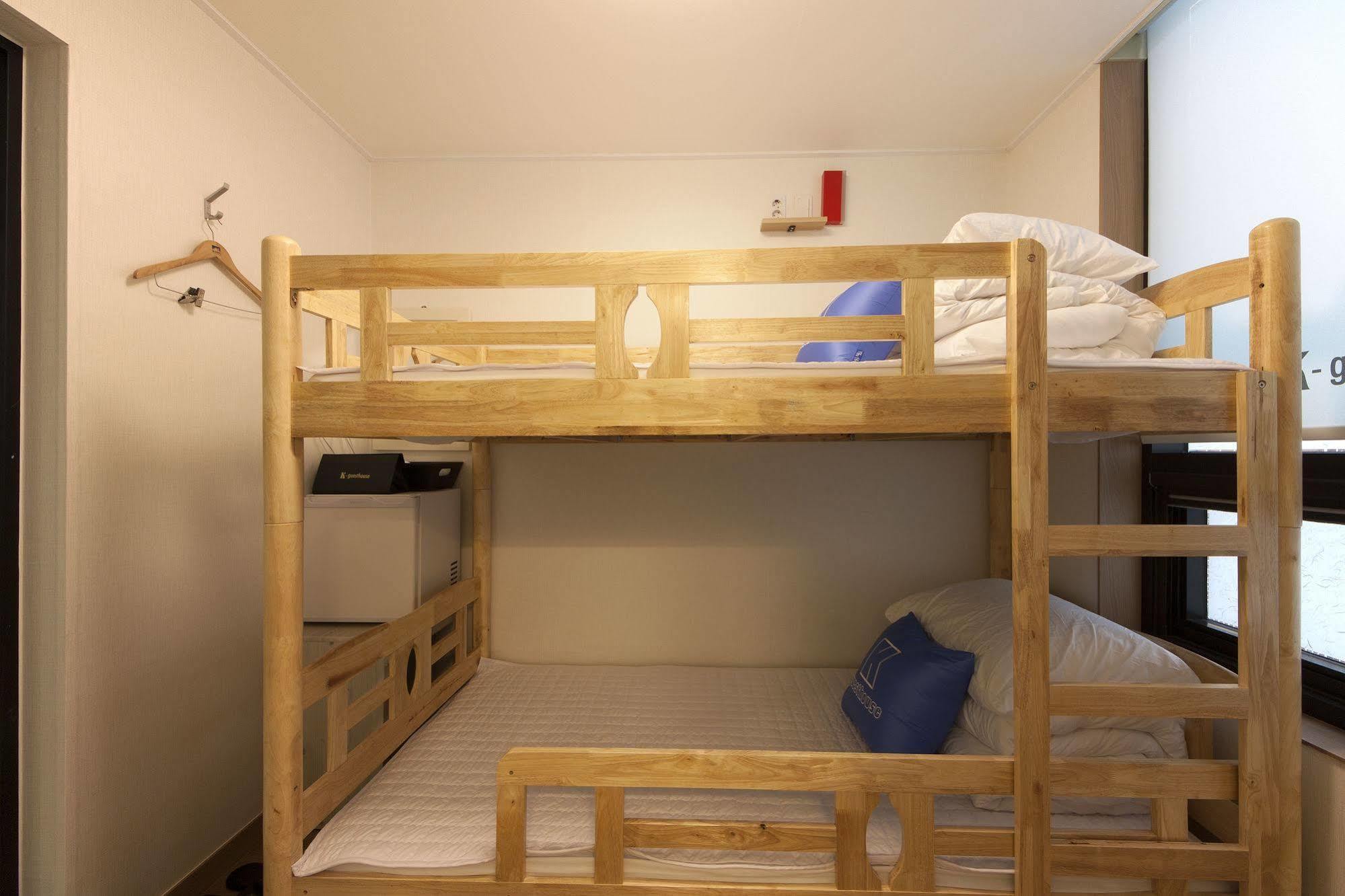 K-Guesthouse Myeongdong 2 Сеул Экстерьер фото